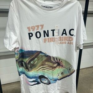 New! 1977 White Pontiac Firebird Graphic T-Shirt